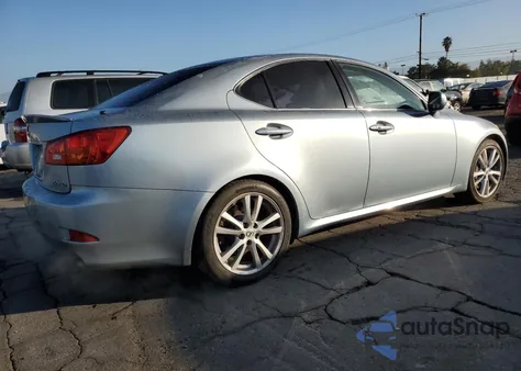 2006 Lexus Is 350 из США, поврежденный, VIN JTHBE262465009583